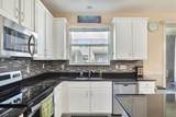 542 Richmond Dr - Photo 9
