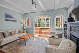 8 Park Ave - Photo 20