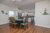 6832 Middleton Ave - Photo 14