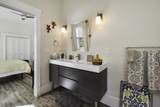 307 Saint George St - Photo 22