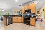 937 Mirror Lake Dr - Photo 5