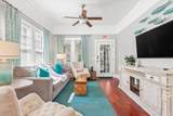 54 Grove Avenue - Photo 4