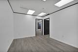 233 Bay St - Photo 11