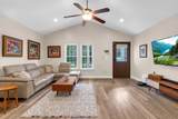 5841 Oak St - Photo 5