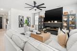 13 Willow Street - Photo 7
