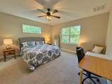 2523 Oleander St - Photo 31
