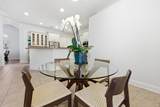 933 Oxford Dr - Photo 14