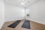 933 Oxford Dr - Photo 27
