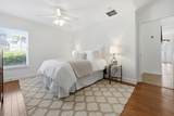 933 Oxford Dr - Photo 29