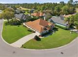 933 Oxford Dr - Photo 40
