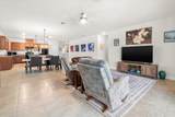 437 La Mancha Dr - Photo 17