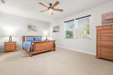 437 La Mancha Dr - Photo 18