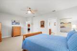 437 La Mancha Dr - Photo 20