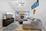 204 Queen Rd - Photo 8