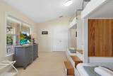 7101 Middleton Ave - Photo 27