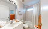 330 Segovia - Photo 19