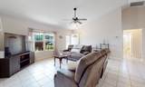 330 Segovia - Photo 7