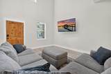 70 Oneida St - Photo 15