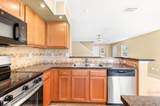 211 Crete Ct - End Unit - Photo 13