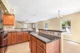 211 Crete Ct - End Unit - Photo 9