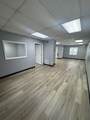 550 Balmoral Cir - Photo 10