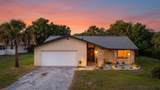 3 Ferdinand Ln - Photo 1