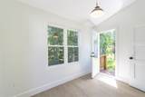 962 Alexander St - Photo 16