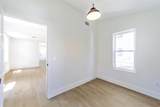 962 Alexander St - Photo 17