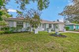 330 Shores Blvd - Photo 1