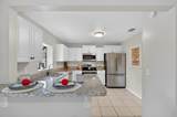 330 Shores Blvd - Photo 8