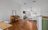 284 Churchill - Photo 8