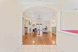 605 Mary Jane Ln - Photo 5