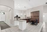 805 Riley Ln - Photo 4