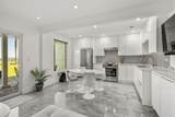 83 Comares Ave - Photo 8