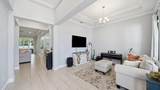 267 Renwick Pkwy - Photo 4