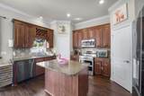 524 Silverthorn Ln - Photo 24