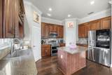 524 Silverthorn Ln - Photo 25