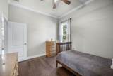 524 Silverthorn Ln - Photo 32