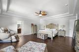 524 Silverthorn Ln - Photo 35