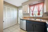 180 Andora St - Photo 9