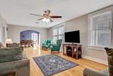 340 Charlotte St - Photo 18