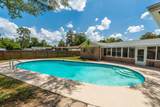 1633 Bay Cir - Photo 25