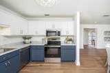 405 Casuarina Cir - Photo 38