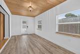 250 Segovia Rd - Photo 21