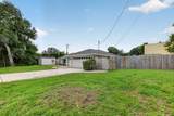 250 Segovia Rd - Photo 4
