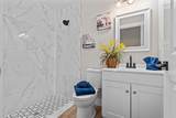 804 9Th St - Photo 17