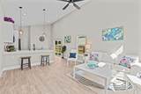 804 9Th St - Photo 3