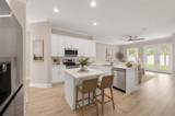 105 Fonseca Dr - Photo 3