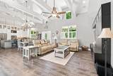 704 Coachman's Place - Photo 18