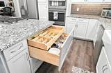 704 Coachman's Place - Photo 29